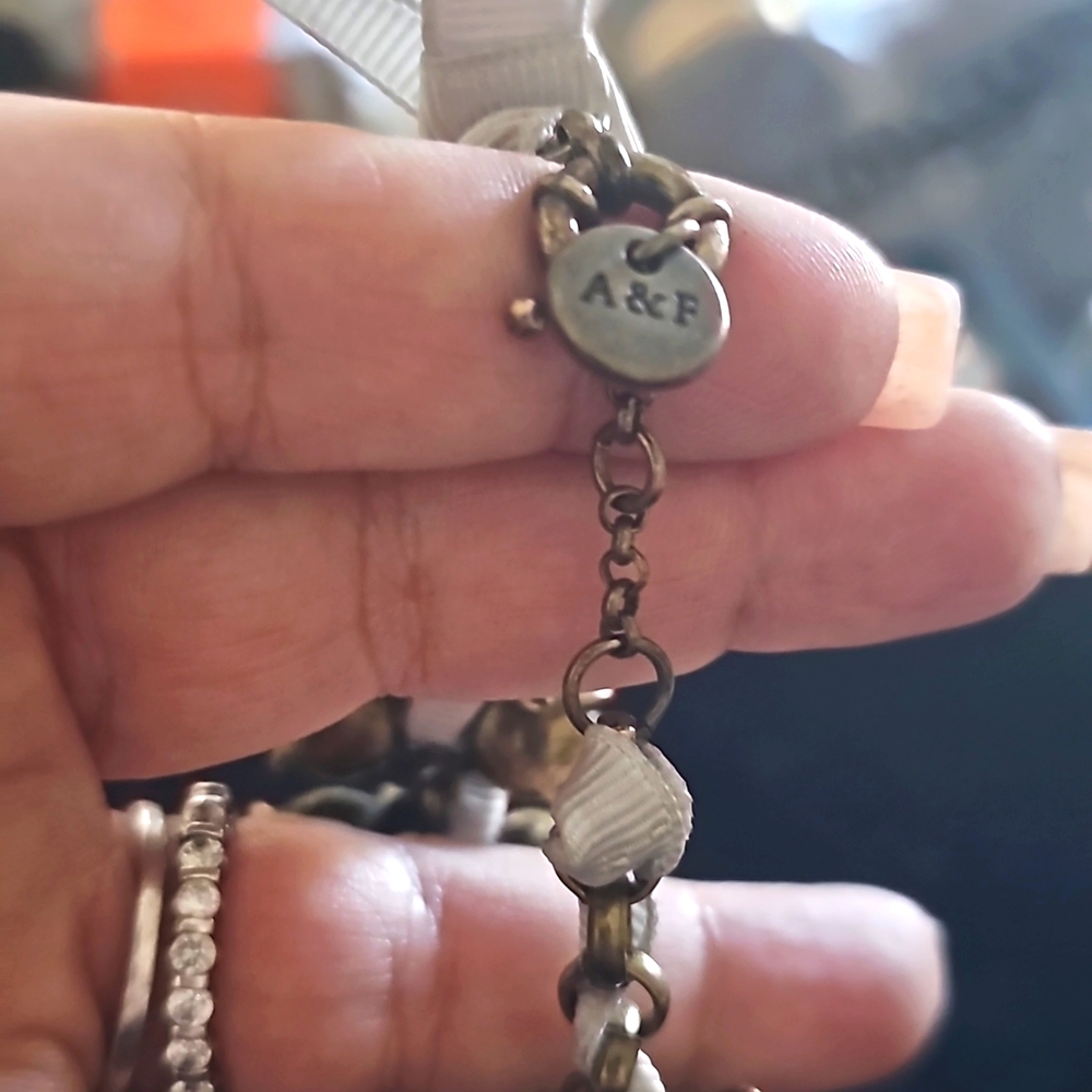 A & F Large Rhinestone Bracelet - Picture 4 of 5
